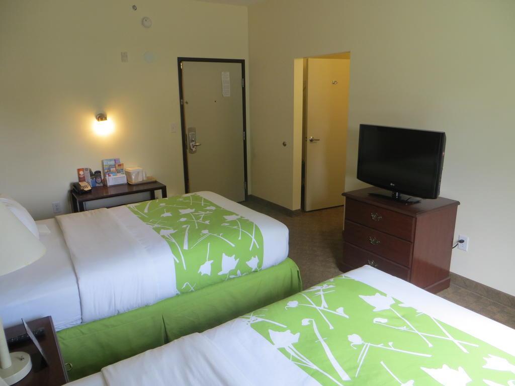 Econo Lodge Inn&Suites Fairgrounds Des Moines Esterno foto