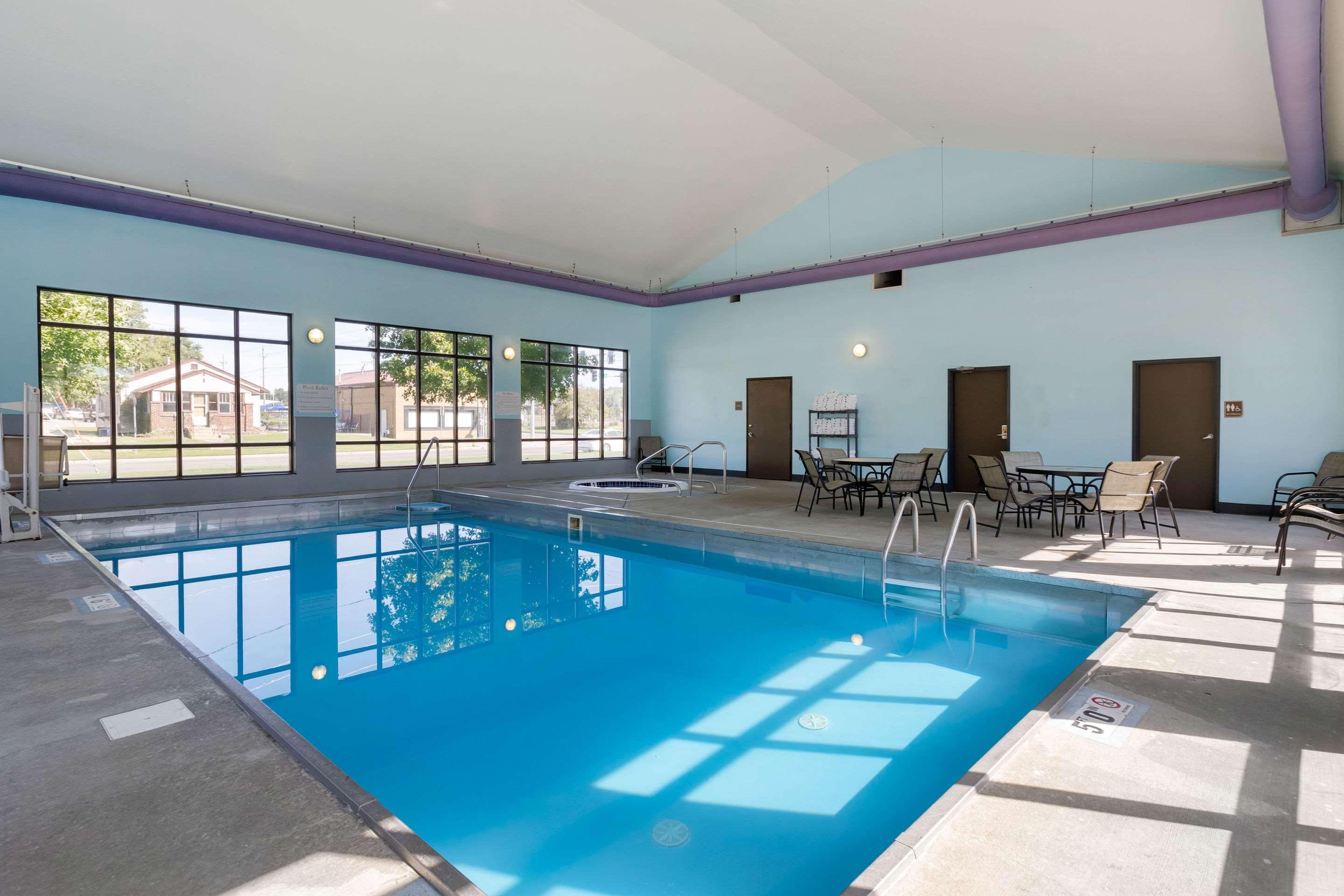 Econo Lodge Inn&Suites Fairgrounds Des Moines Esterno foto